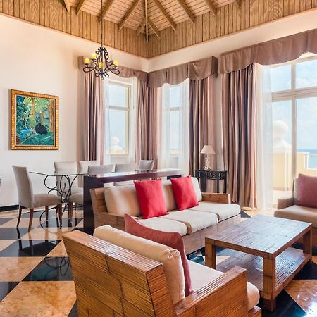 Iberostar Waves Rose Hall Beach Montego Bay Esterno foto