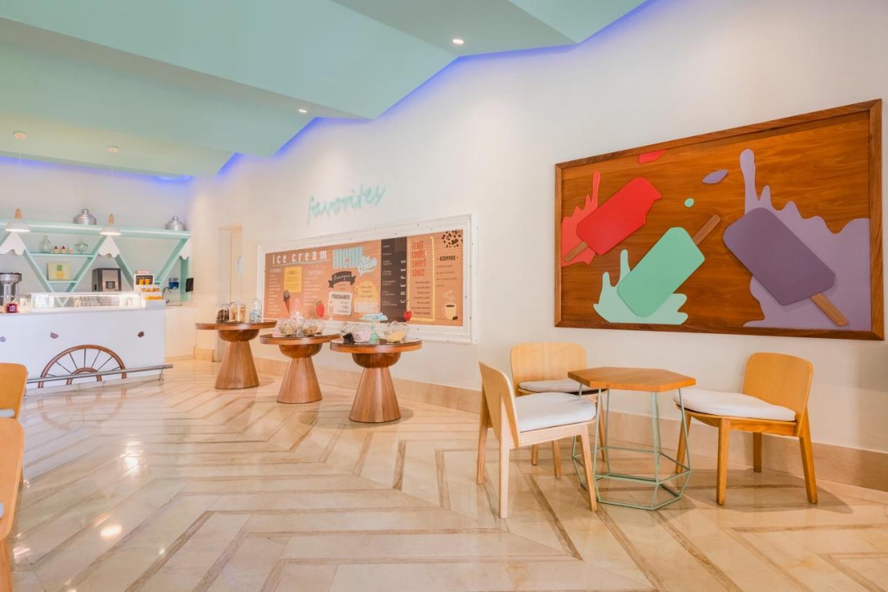 Iberostar Waves Rose Hall Beach Montego Bay Esterno foto