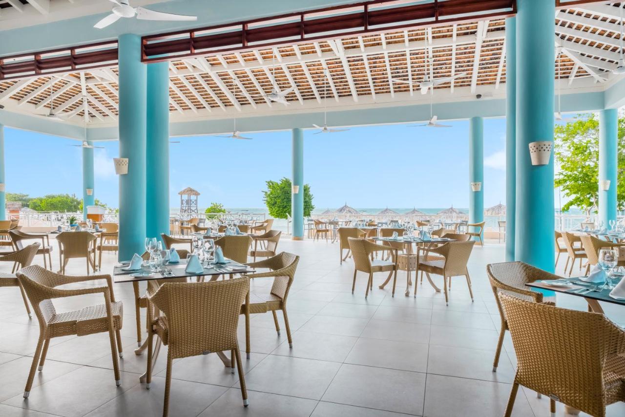 Iberostar Waves Rose Hall Beach Montego Bay Esterno foto