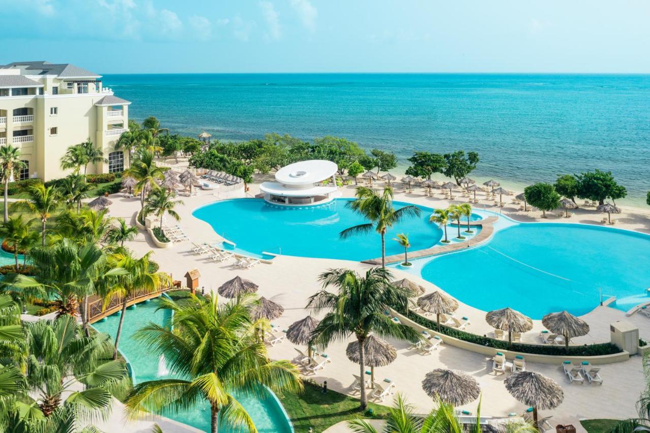 Iberostar Waves Rose Hall Beach Montego Bay Esterno foto