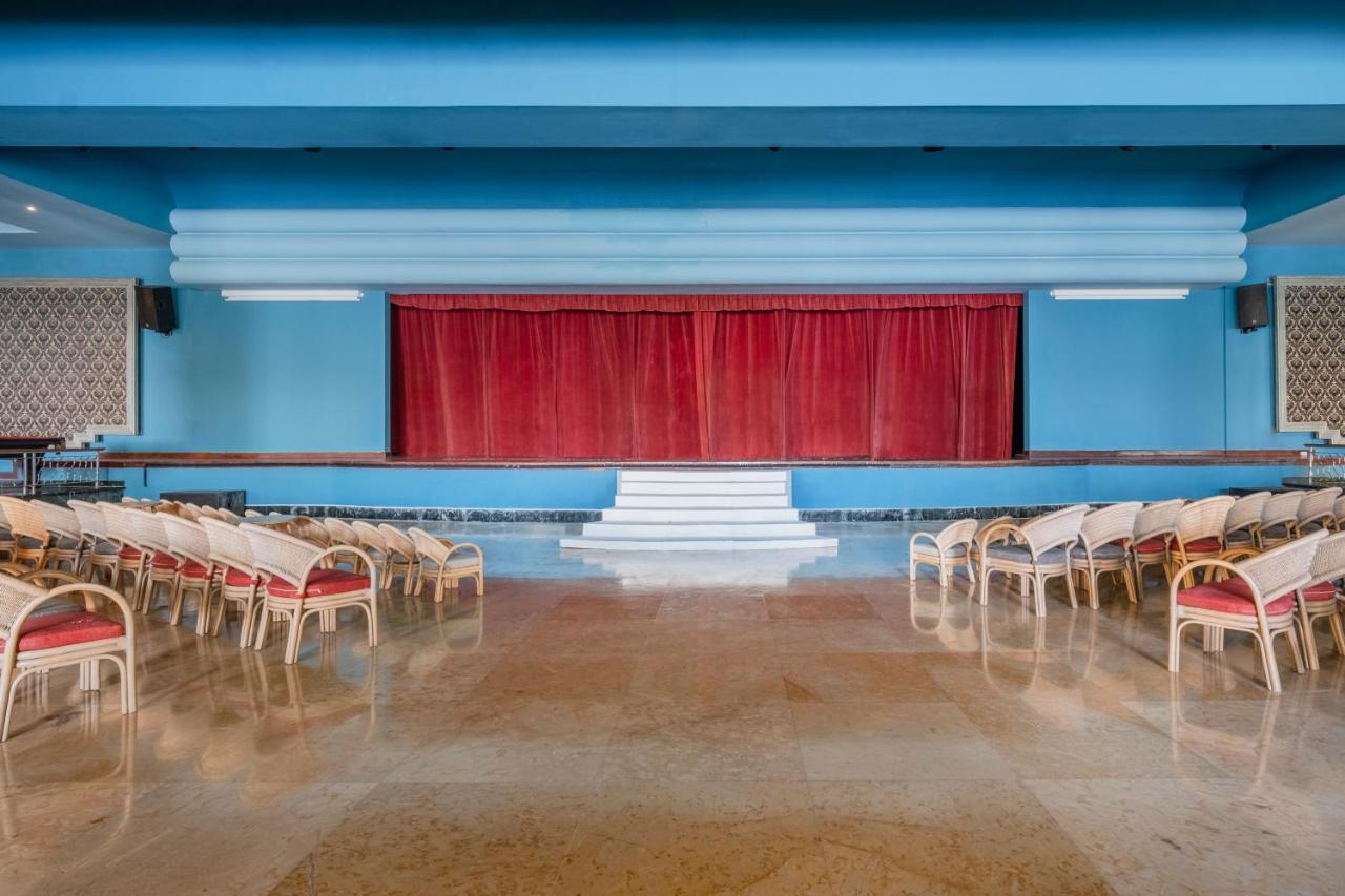 Iberostar Waves Rose Hall Beach Montego Bay Esterno foto