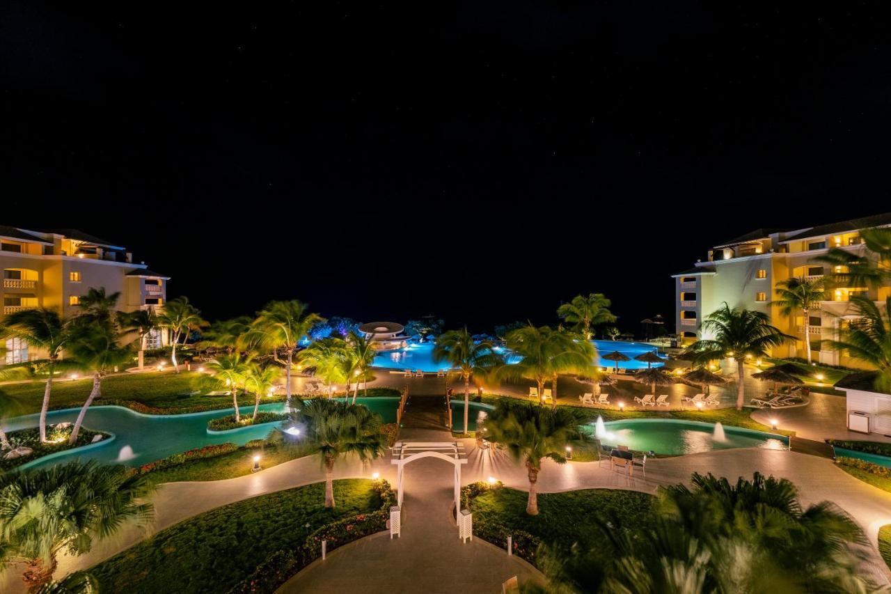 Iberostar Waves Rose Hall Beach Montego Bay Esterno foto