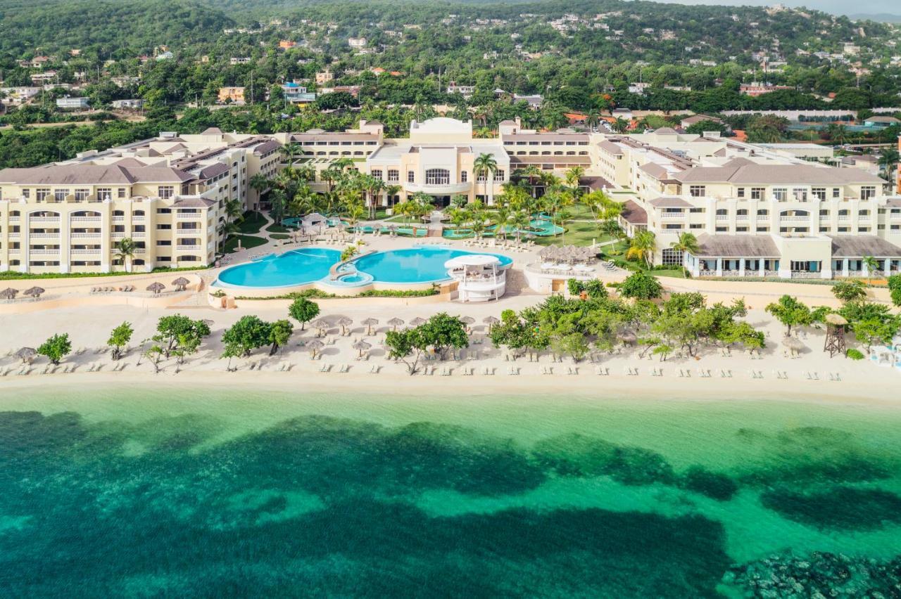 Iberostar Waves Rose Hall Beach Montego Bay Esterno foto