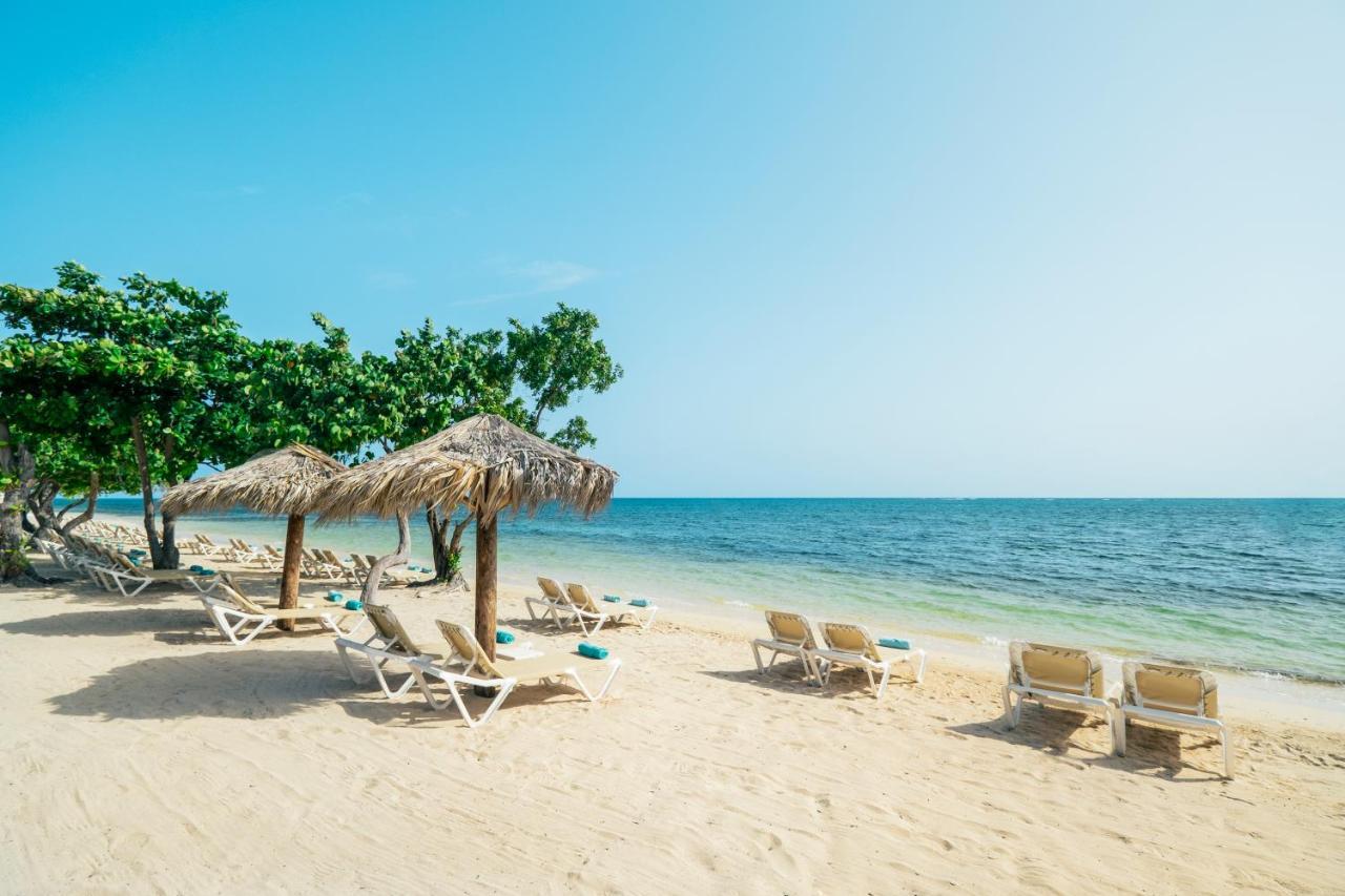 Iberostar Waves Rose Hall Beach Montego Bay Esterno foto